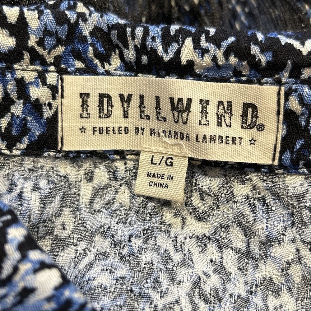 Idyllwind BROOKS‎ BUTTON DOWN FRINGE TOP Size Large NWT - Picture 4 of 5